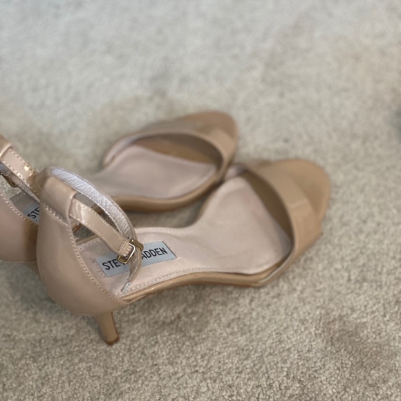 Steve Madden Sillly - Picture 3 of 6